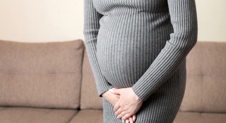 Infecție urinară în sarcină? Află la ce pericole te expui!
